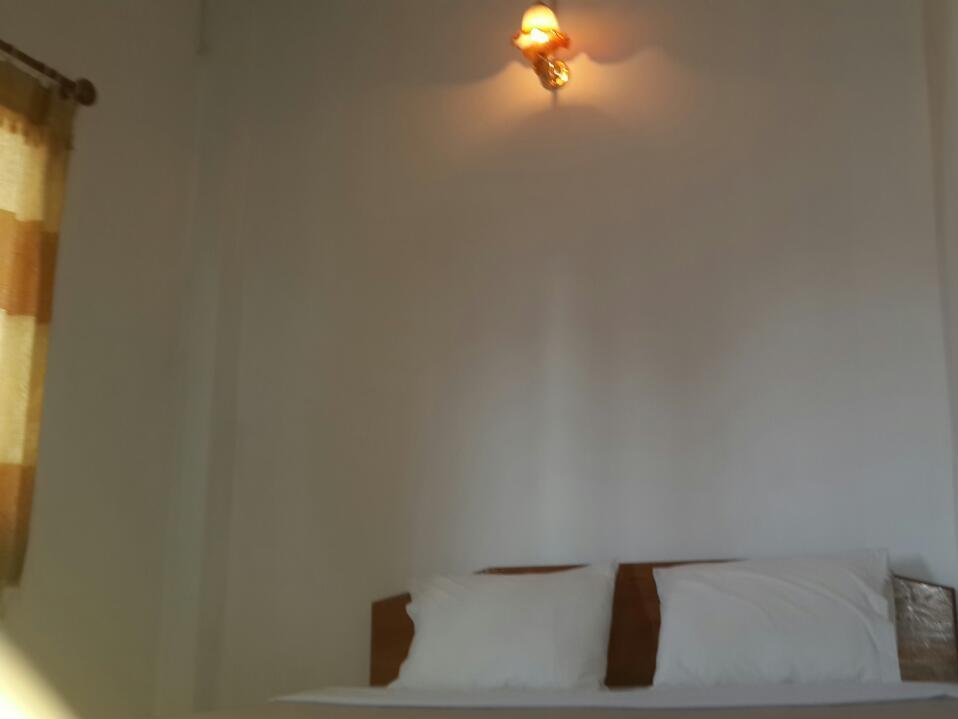 A Tee Guesthouse Luang Prabang Exteriör bild
