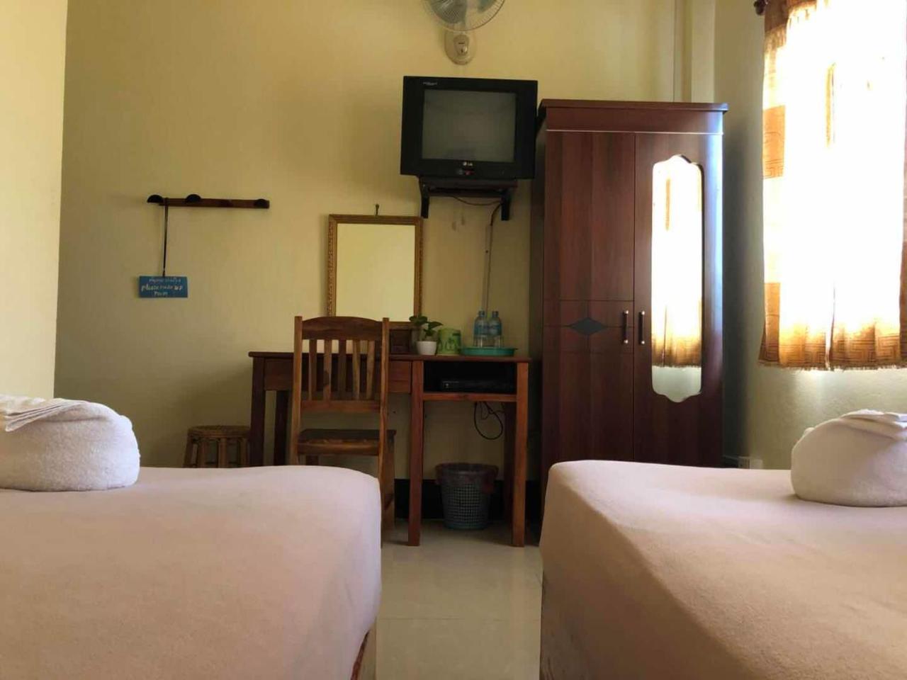 A Tee Guesthouse Luang Prabang Exteriör bild